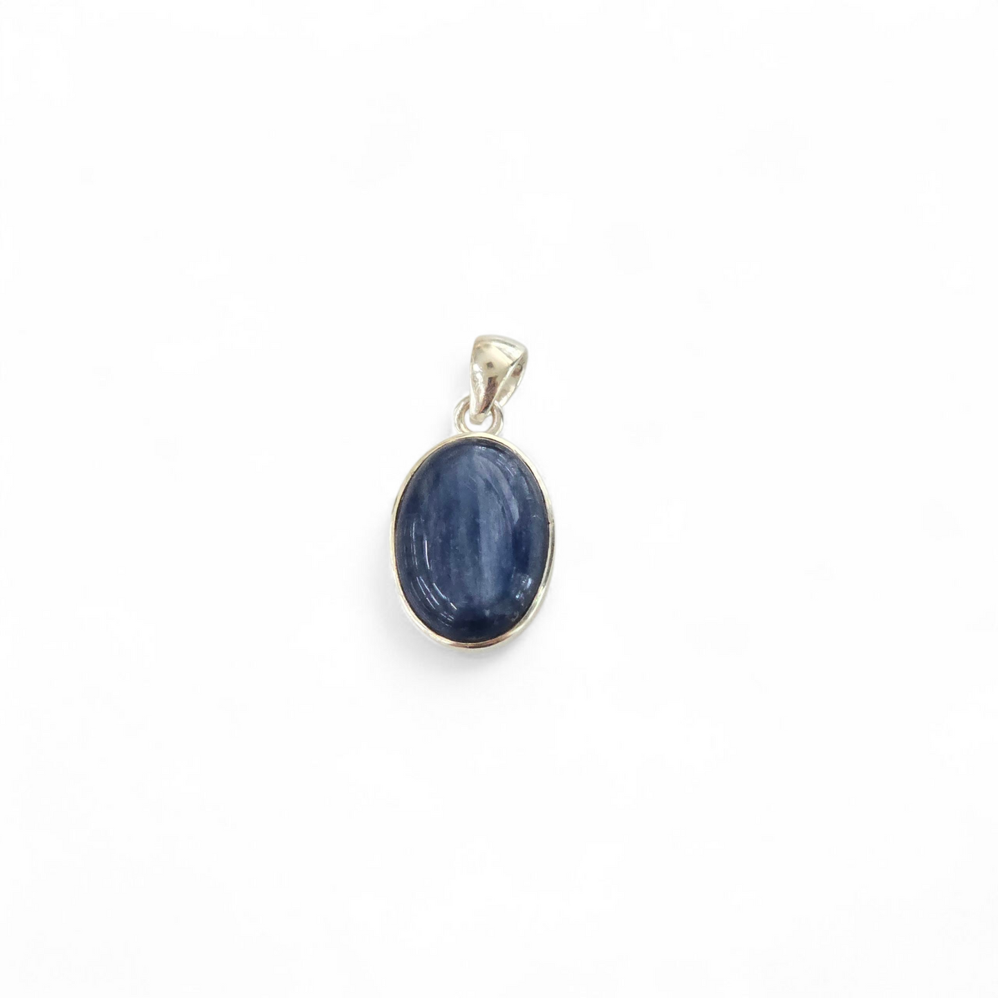 Kyanite Oval Shaped 925 Sterling Silver Pendant