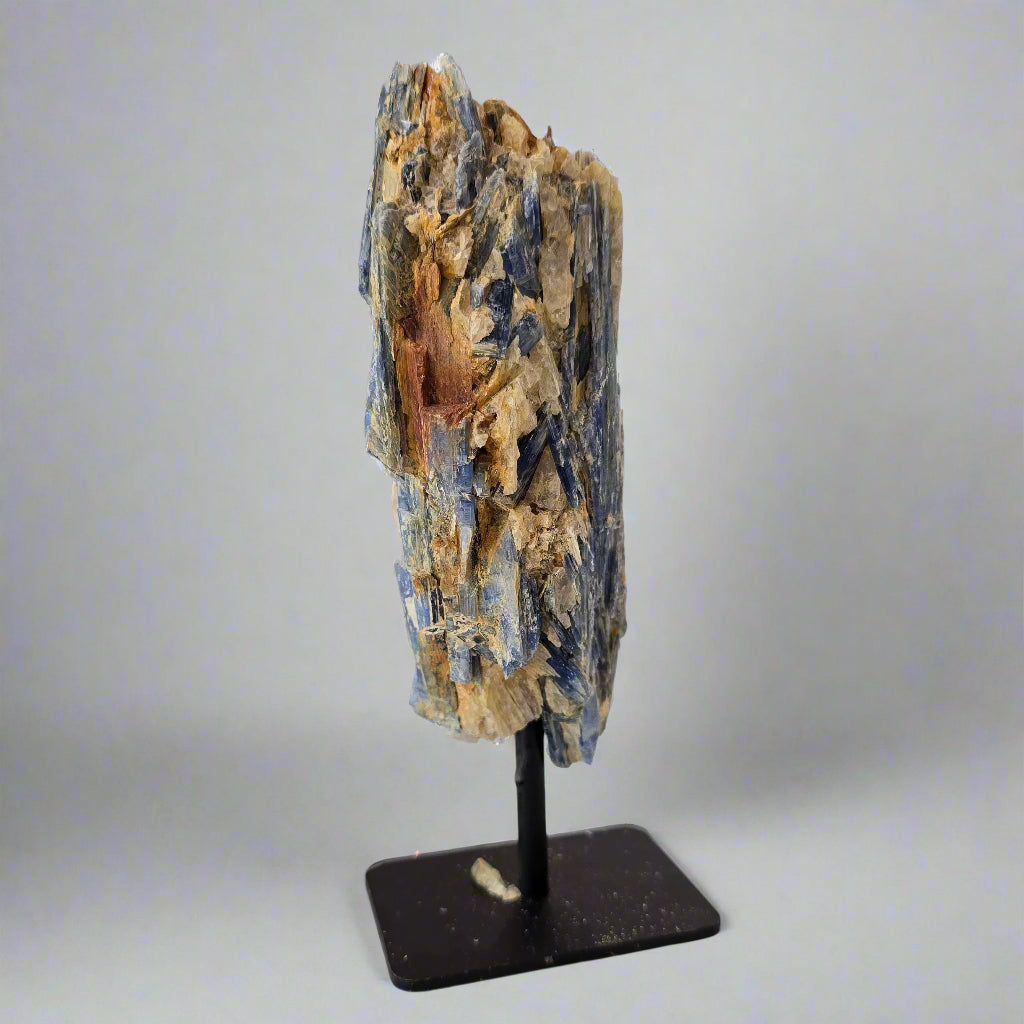 Raw Kyanite