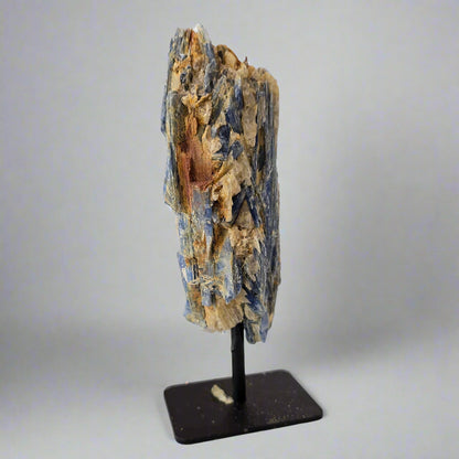 Raw Kyanite