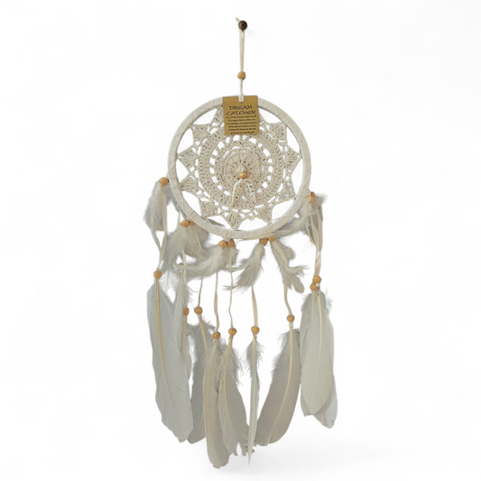 White Macramé Dreamcatcher with Cerithium Vertagus Seashells (Small)