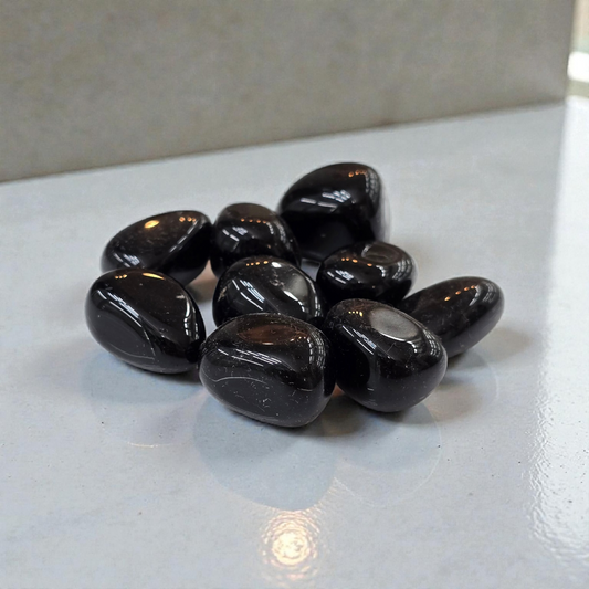 Black Obsidian Tumble Stone (AA Grade)
