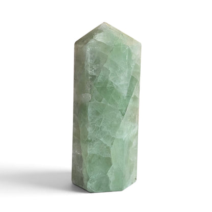 Verdant Clarity: Green Fluorite 6-Sided Generator