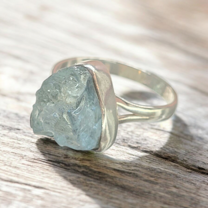 Raw Aquamarine Size 11 Ring (Sterling Silver 925)