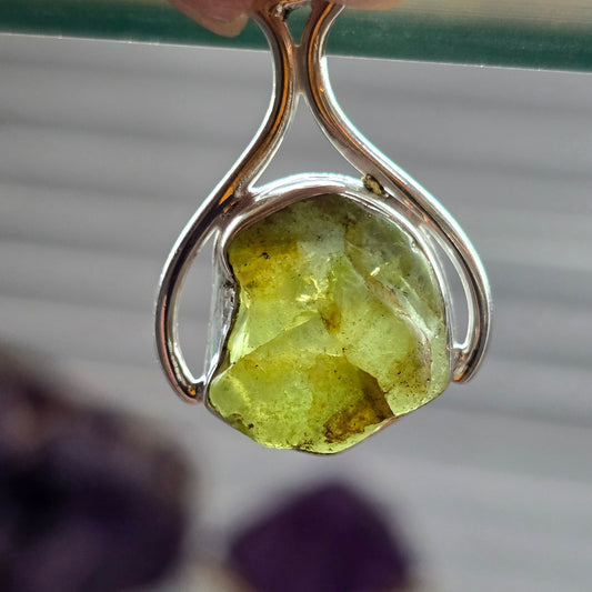 Raw Peridot Pendant (Sterling Silver 925)