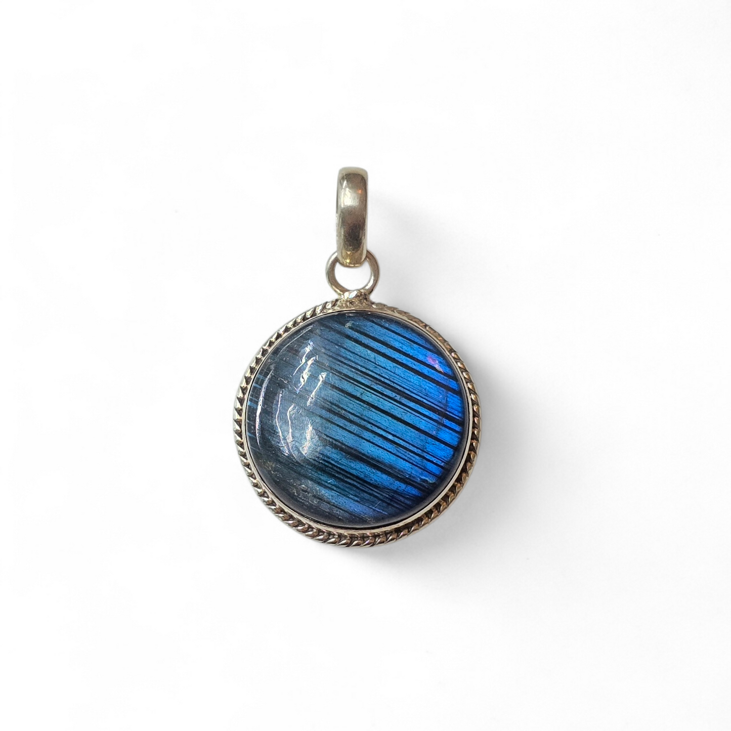 Labradorite Circular Pendant (Sterling Silver 925)