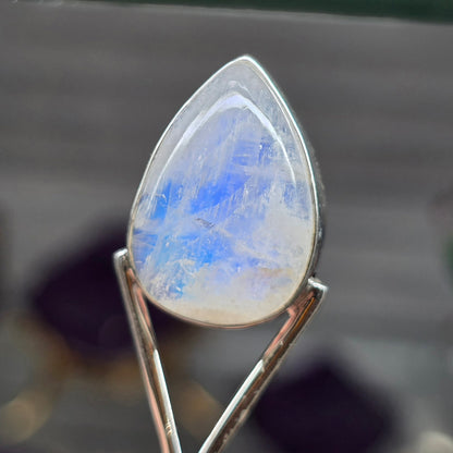 Moonstone Pendant (Sterling Silver 925)