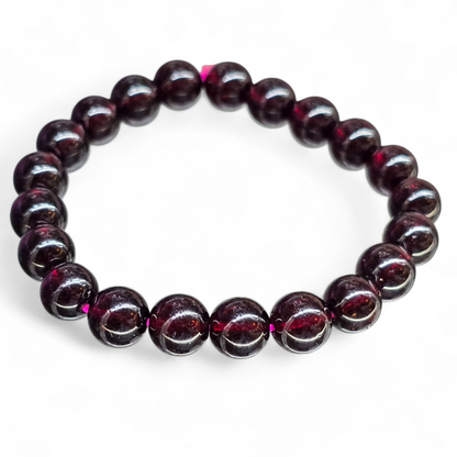 Deep Fire: Natural Garnet Bead Bracelet (8mm Beads · 15cm)